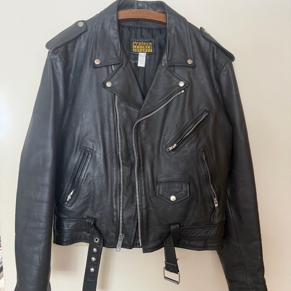 Vintage Protech Medium Men or Women
Genuine Leather Biker Jacket